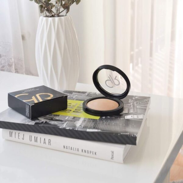 Complete Skin Mineral Foundation Display